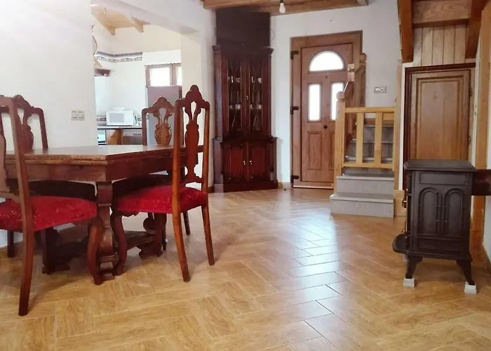 Casa De Aldea Amezaga * Taramundi